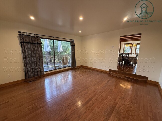 Building Photo - Spacious Three Bedroom Spanish Style Home in Upper Pebble Beach