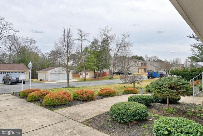 Building Photo - 9401 Surratts Manor Dr