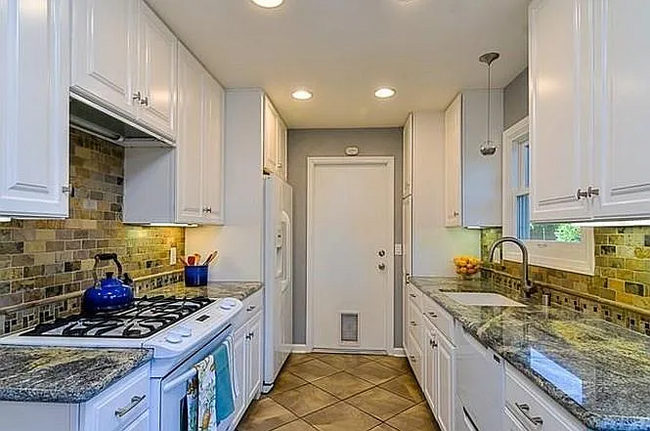 Building Photo - 1001 Princess Anne Drive CA 95128