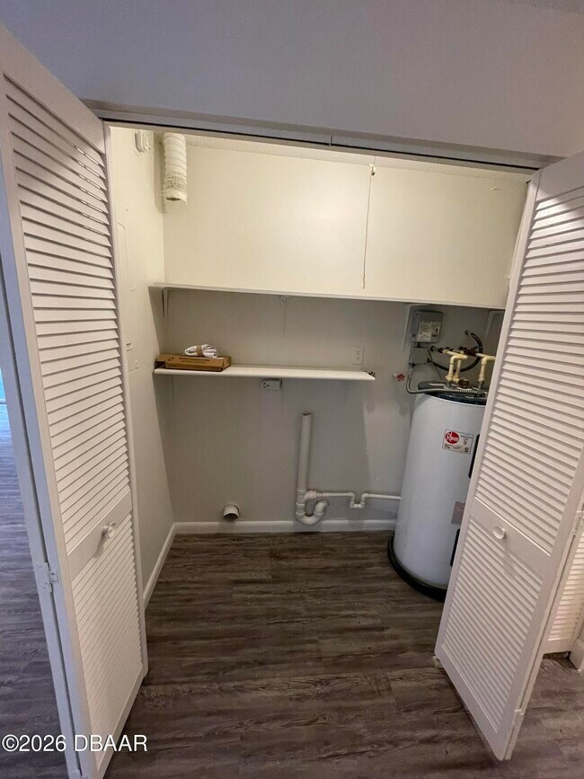 Building Photo - 90 Hickory Hills Cir