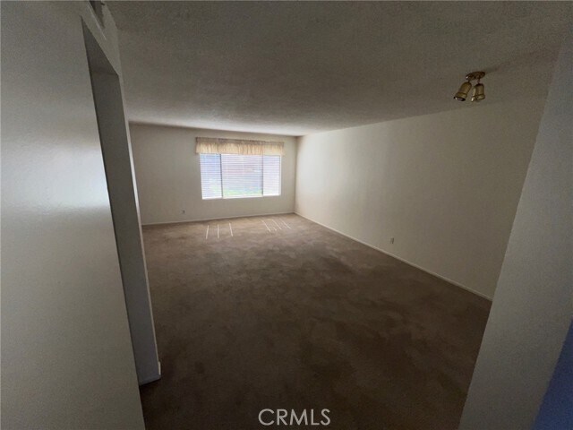 Building Photo - 1435 Westmont Dr