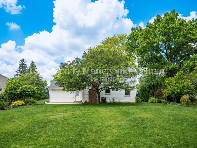 Building Photo - 1627 Keats Ct