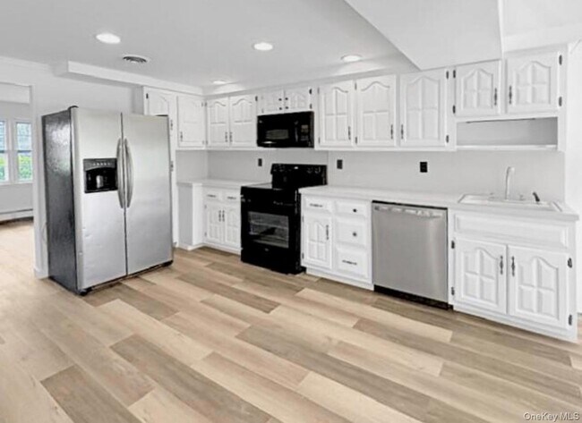 Building Photo - 342 Versa Pl