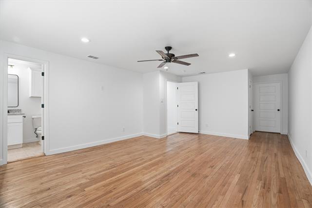 Building Photo - 2228 Goldenrod Ave