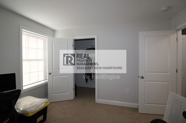 Building Photo - 20 Hanson St