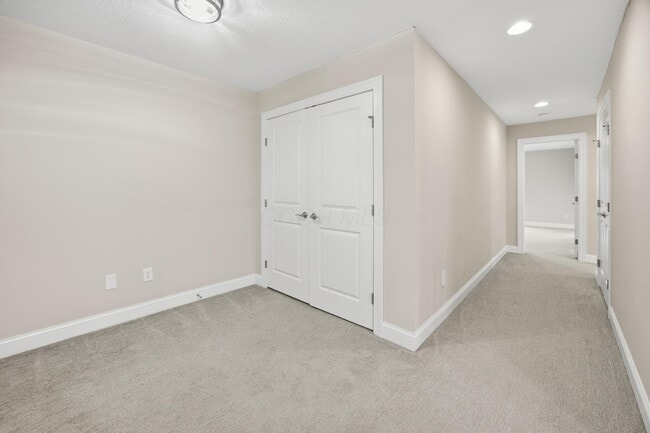 Building Photo - 8057 Pleasant Dr