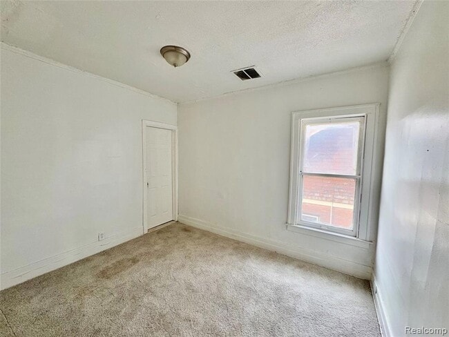 Building Photo - 4013 Beniteau St