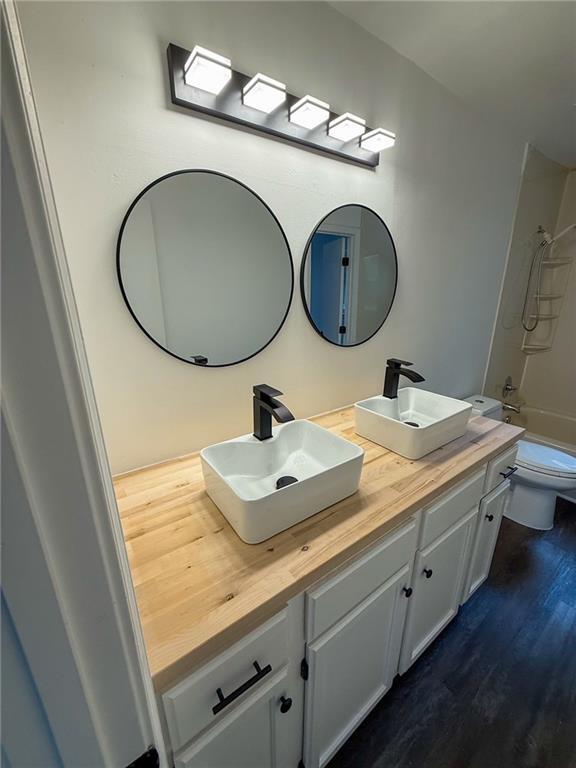 Building Photo - 2651 Bull Run Dr