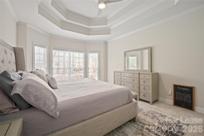 Building Photo - 12004 Camargo Ct