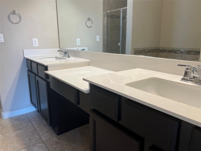 Building Photo - 7009 Sienna Rouge Path