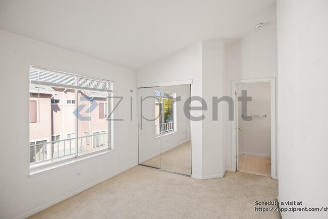 Building Photo - 1266 Koi Terrace