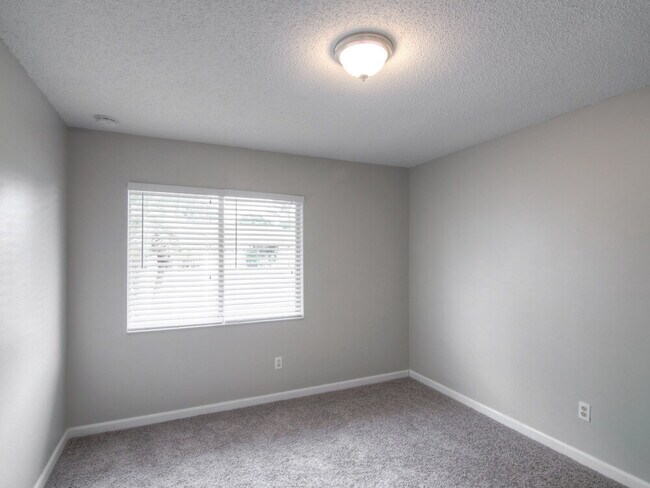 Building Photo - 2922 Loch Arbor Ct