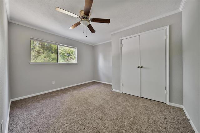 Building Photo - 10071 Woodhollow Dr
