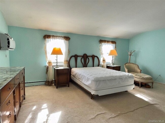 Building Photo - 15 Sherry Ln