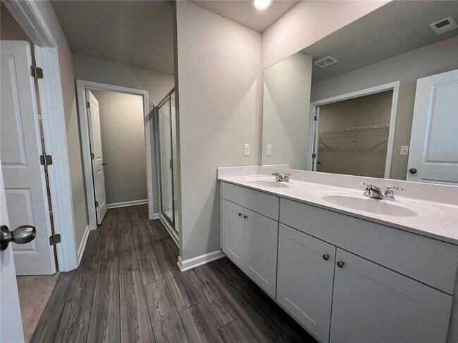 Building Photo - 226 Wynn Wy