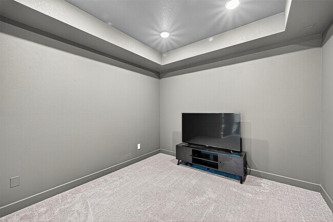 Building Photo - 8735 Flounder Rosa Ln