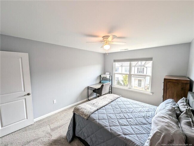 Building Photo - 5723 Kalamata Dr