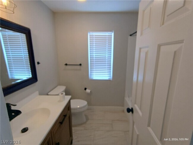 Building Photo - 1465 Dragon Rock Dr