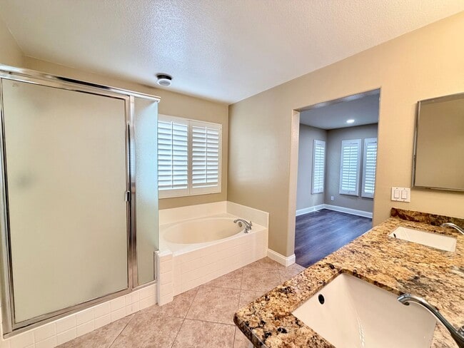 Building Photo - Spacious 4-Bedroom Home in Prime Aliso Viejo Location – Newly Updated