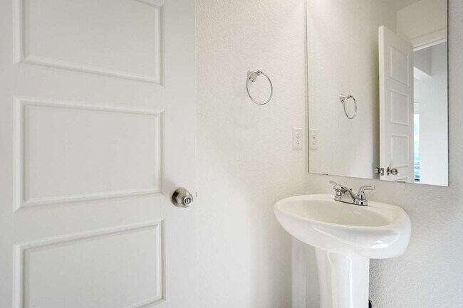 Building Photo - New Interior Paint! Shorter Lease Terms Available! 3 Bedroom Home in Banning Lewis Ranch