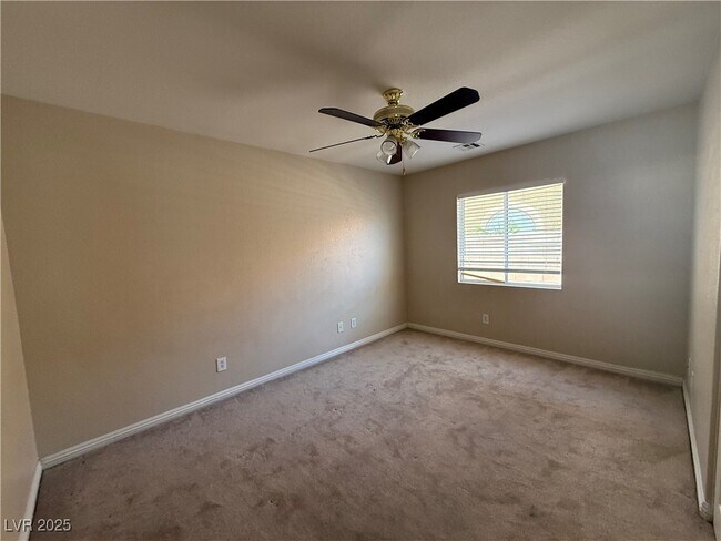 Building Photo - 6607 N Ruddock Dr