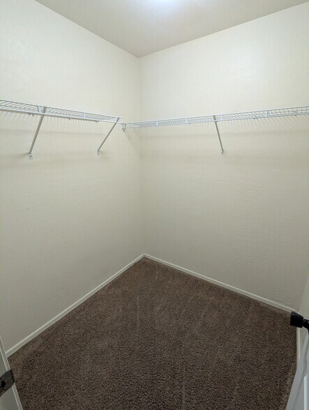 Building Photo - 33966 N Mercedes Dr