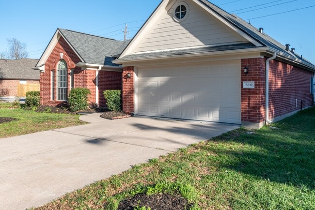 Building Photo - 5519 Imperial Grove Dr