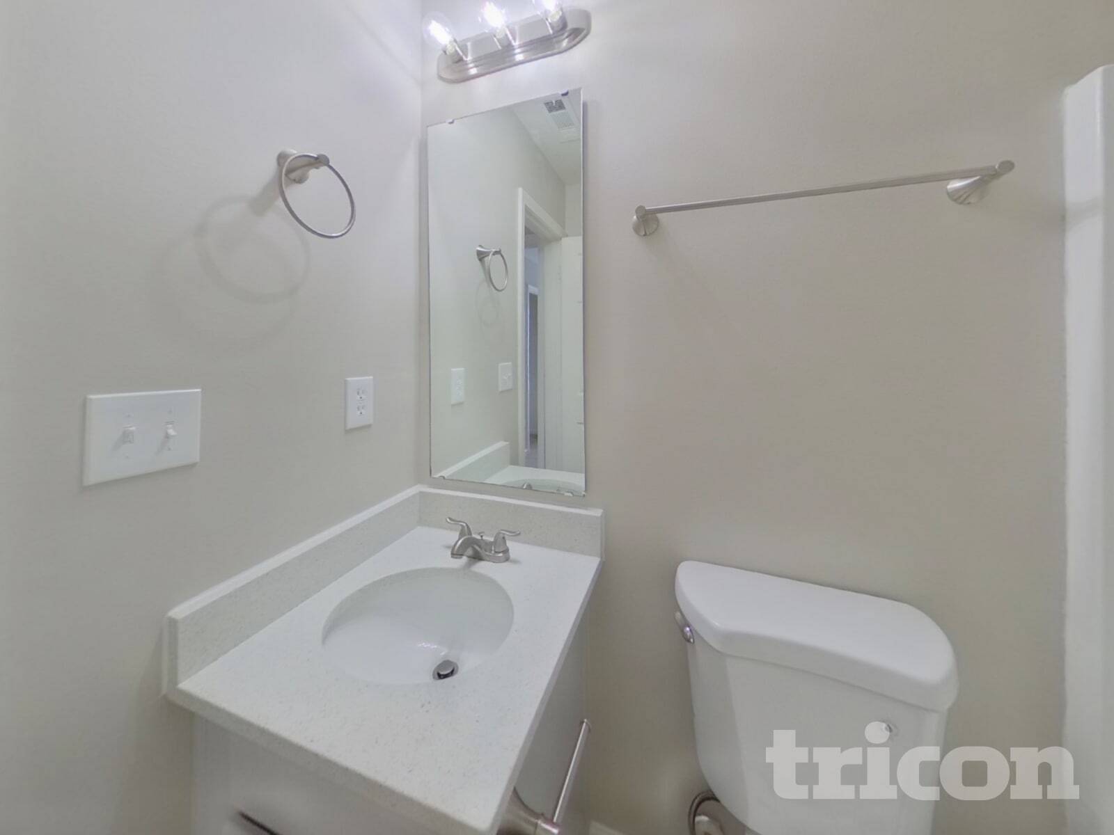 Building Photo - 7117 Roaming Path Ct