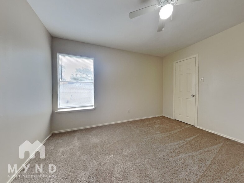 Building Photo - 13311 Raven Flight Dr