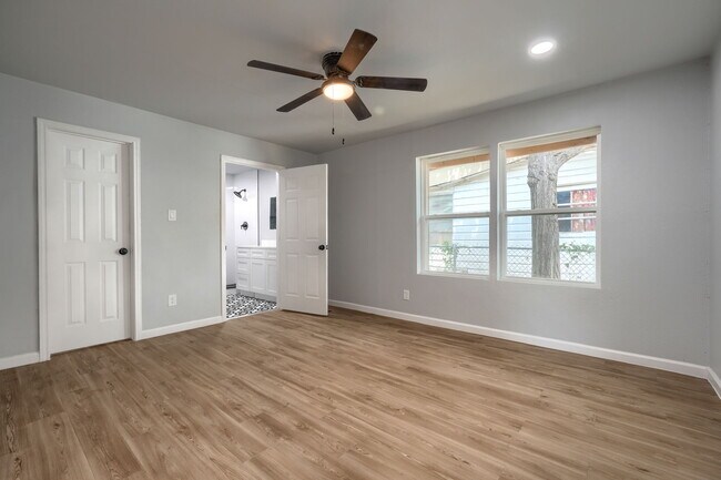 Building Photo - 2329 San Medina Ave