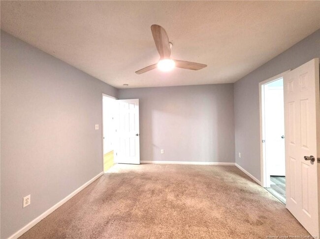 Building Photo - 910 Foxhunt Ln