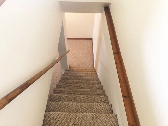 Building Photo - 3 Bedroom, 3 Bath Home With 2-Car Attached Garage In Rothschild