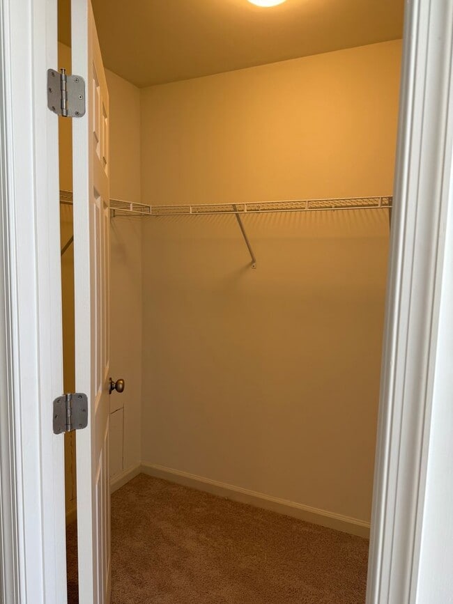 Building Photo - Darley Green townhome - 3 bedroom, 2.5 bathroom with 1 car garage - NEW CASTLE COUNTY WORKFORCE H...