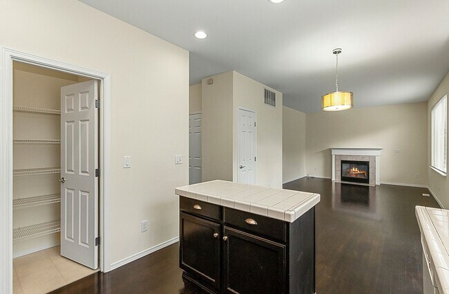 Building Photo - 2 Story home for rent in Silver Firs