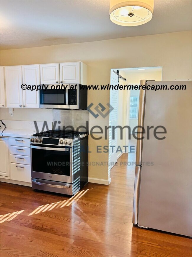 Building Photo - Beautifully Remodeled 2 Bedroom, 2 Bath Duplex on Freeport Blvd w/ garage for storage!- Now avail...
