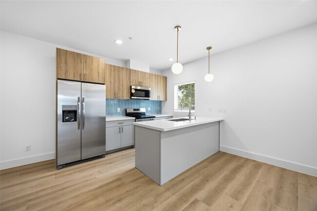Building Photo - 5408 San Jose St