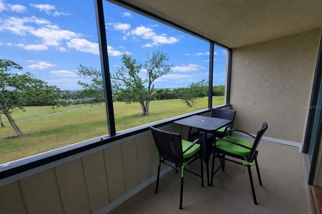 Building Photo - 2617 Cove Cay Dr