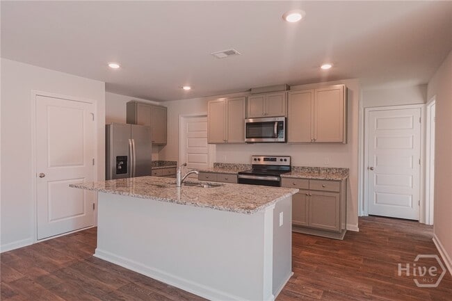 Building Photo - 411 Coconut Dr