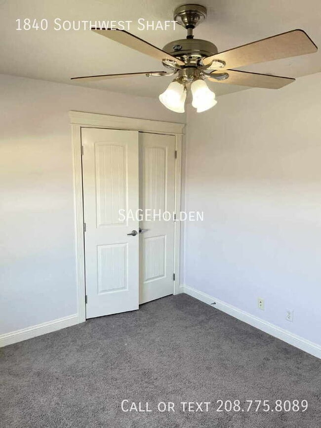Building Photo - 1840 Southwest Shaft-
