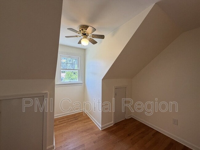 Building Photo - 11303 Dewey Rd