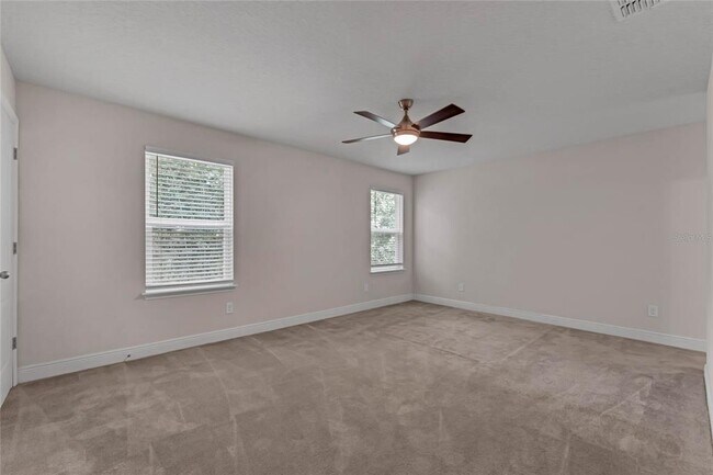 Building Photo - 569 Bethesda Ct