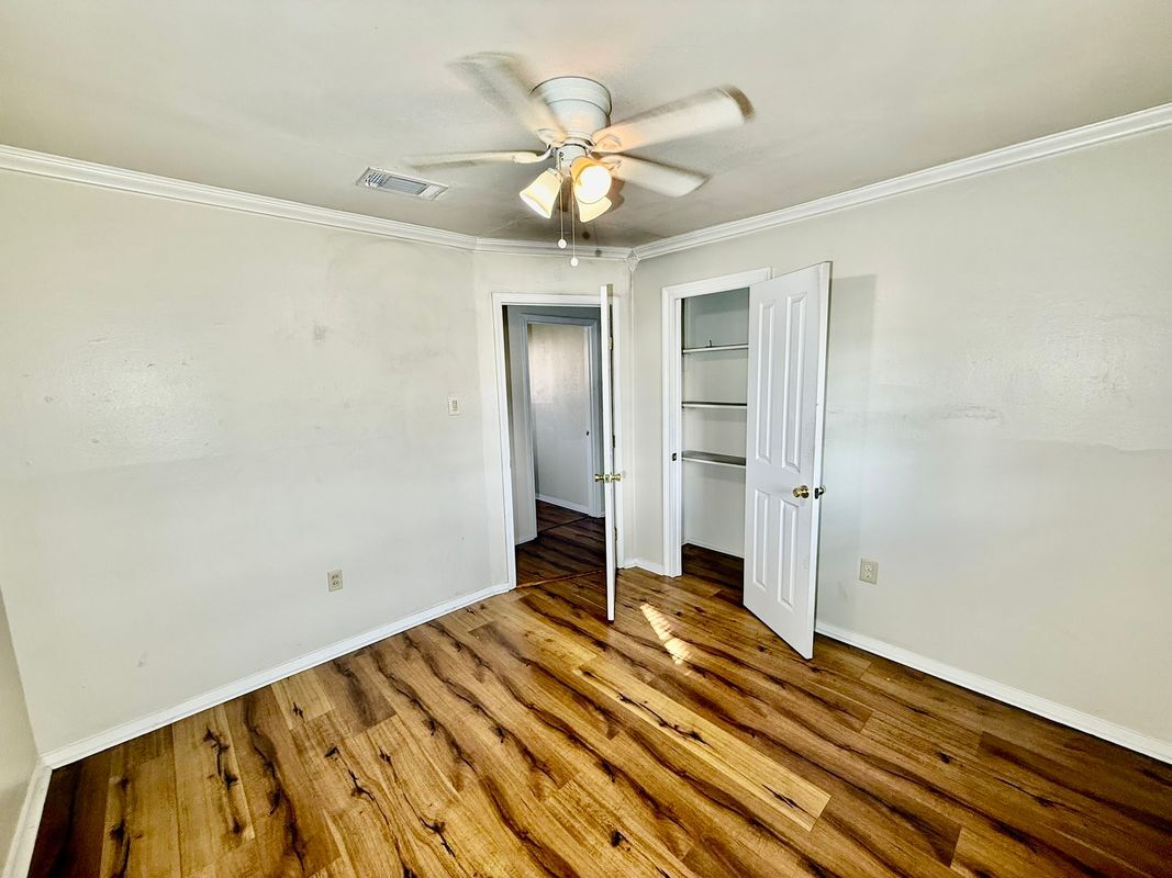 Building Photo - 10689 Rhus Fringe Dr