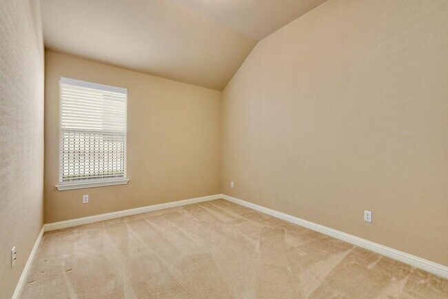 Building Photo - 1614 Hidden Springs Path