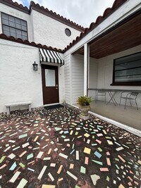 Building Photo - Greenbriar Efficiency