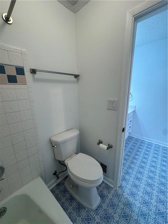 Building Photo - 3707 Loveland Terrace