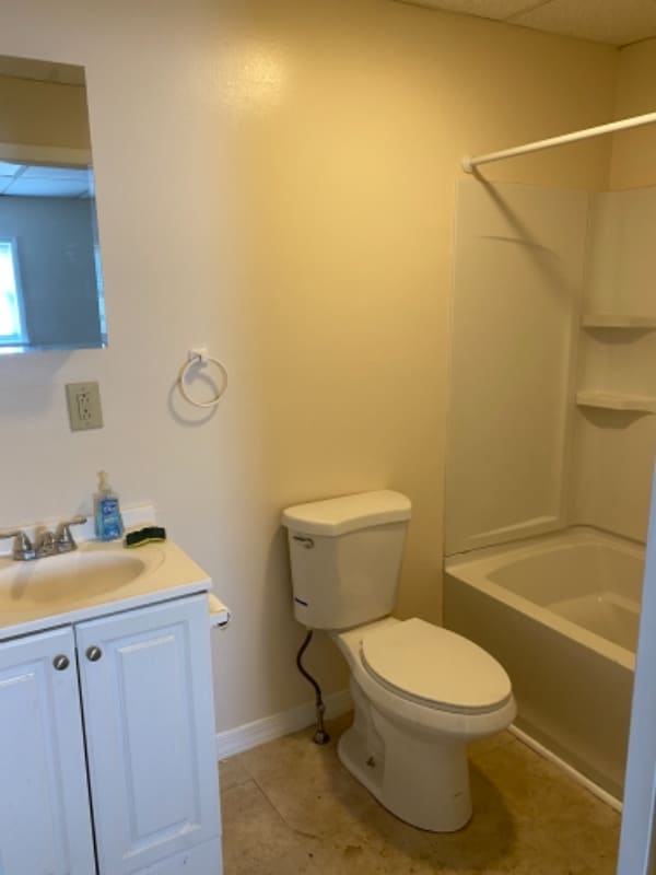 Building Photo - 14 E 3rd St