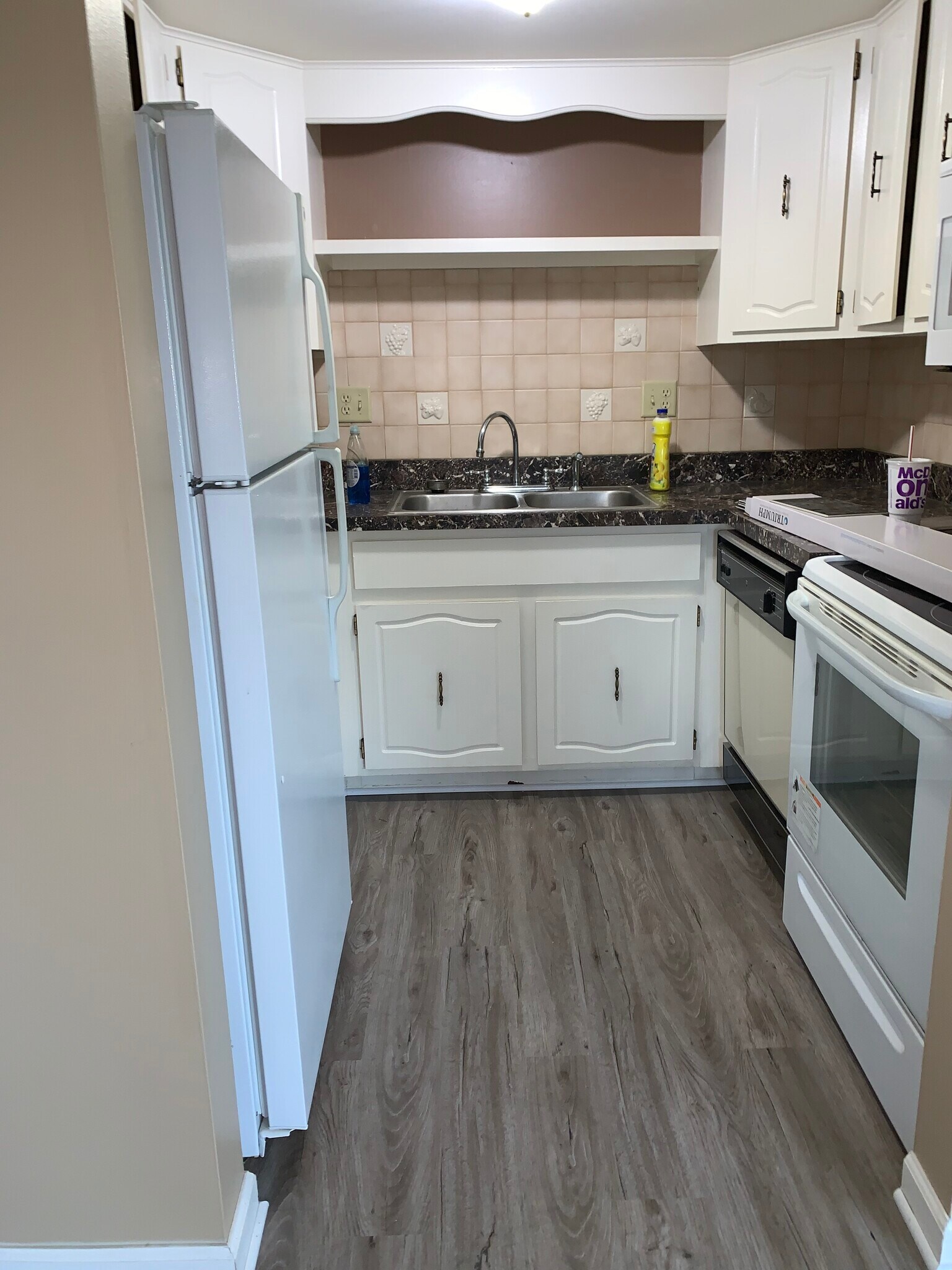 kitchen - 61035 11 Mile Rd