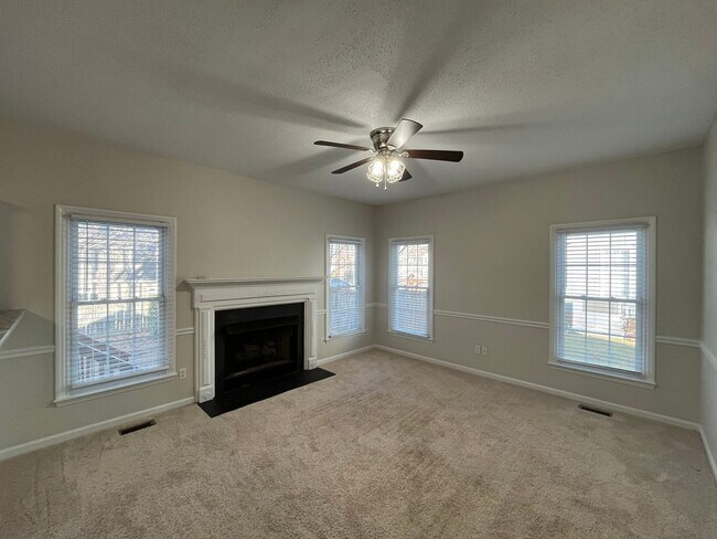 Building Photo - Excellent 4BD, 2.5BA Cary Home with Fenced...