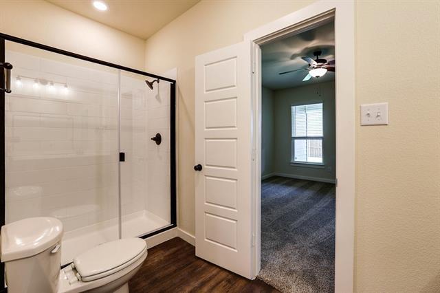 Building Photo - 652 Blackland dr