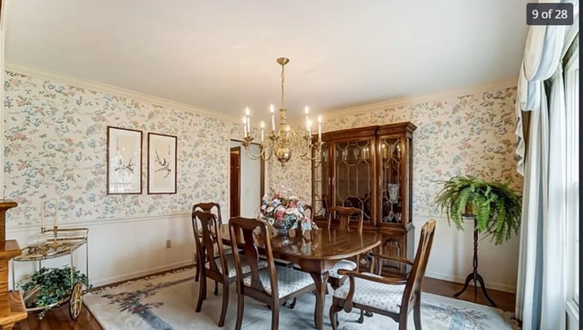 Building Photo - Beautiful House Located in Sylvania Township